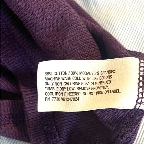 Bundle: a new day Bright  Ribbed Tank Top. M - Picture 8 of 8